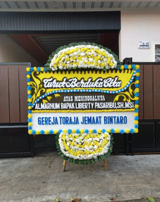 Papan Bunga Duka di Tanjung Piayu